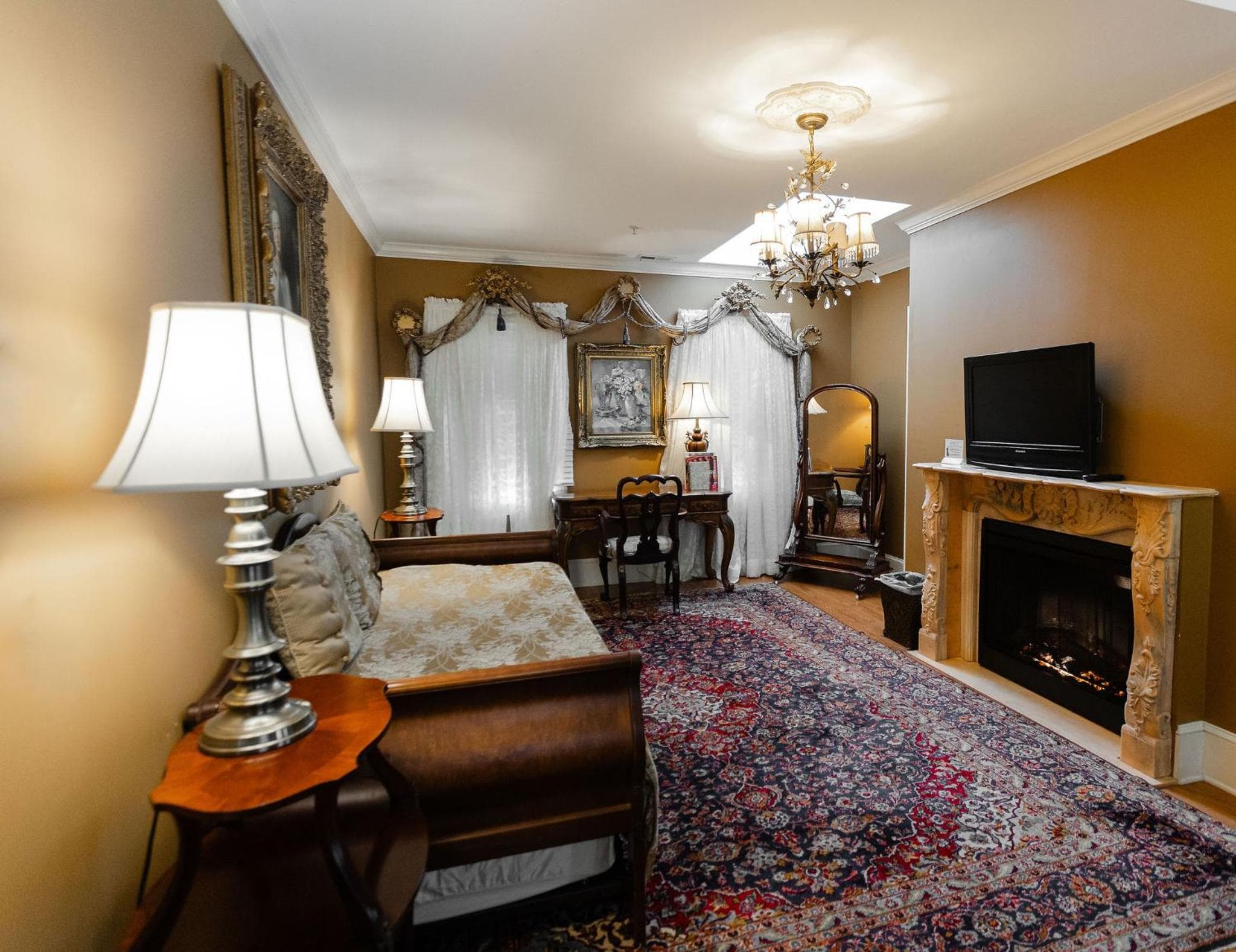 Photograph supplied for 1840s Carrollton Inn