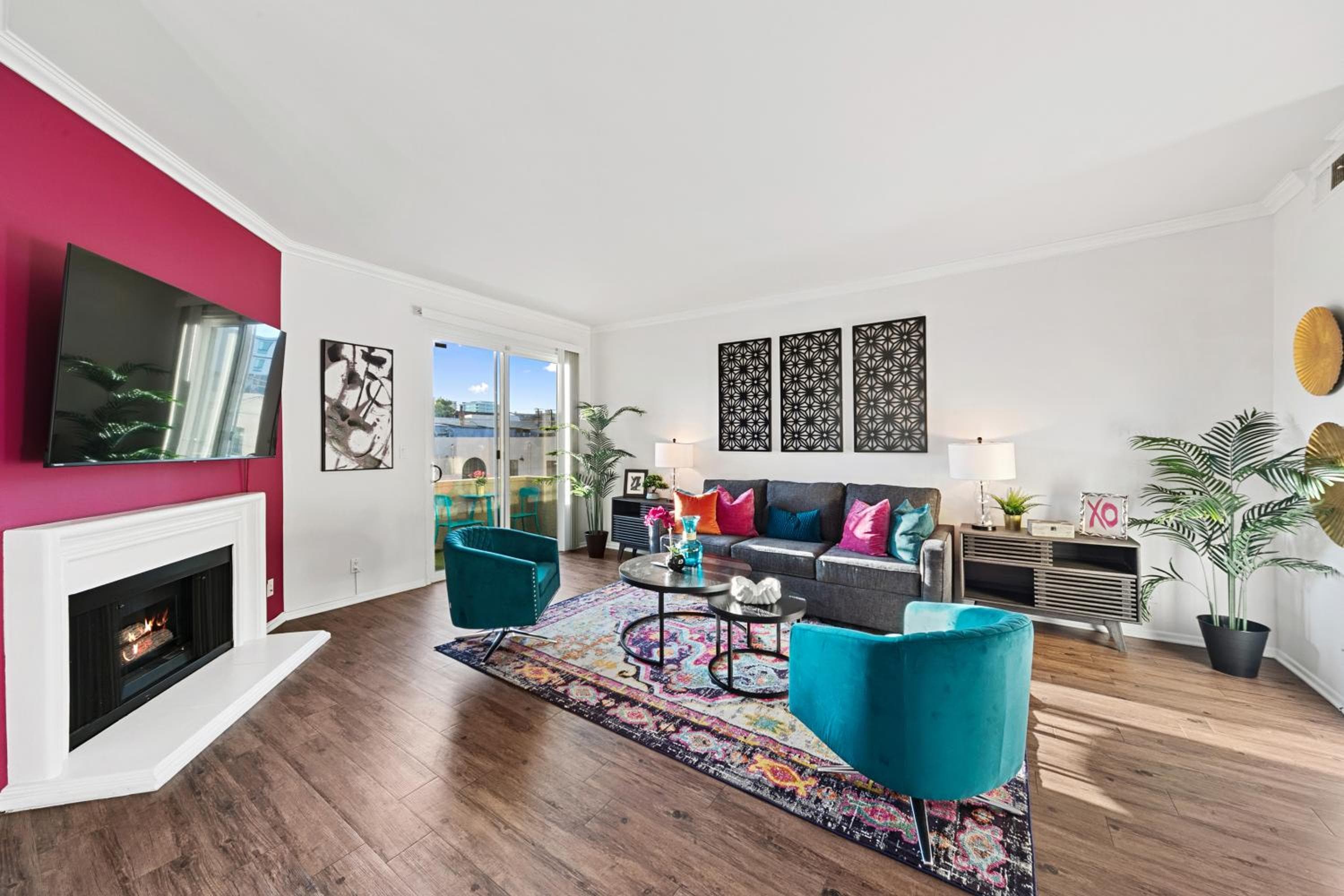 Photograph supplied for Beverly Hills Chic 2 bed 2bath with Patio and Parking 309