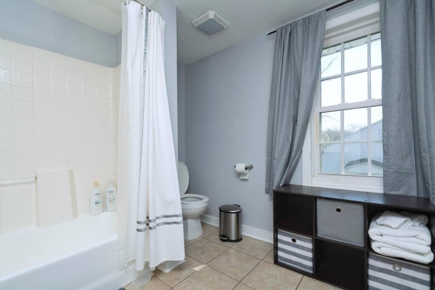 Photograph supplied for Renovated 3 bedroom close to downtown!