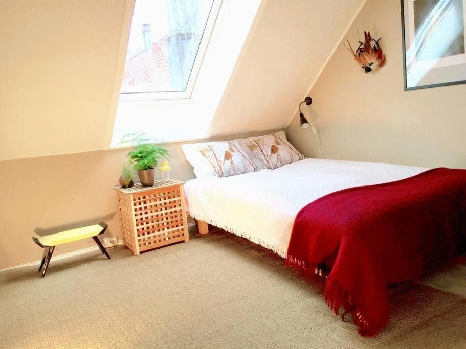 Photograph supplied for Central 2BR with balconies and art in historical university area