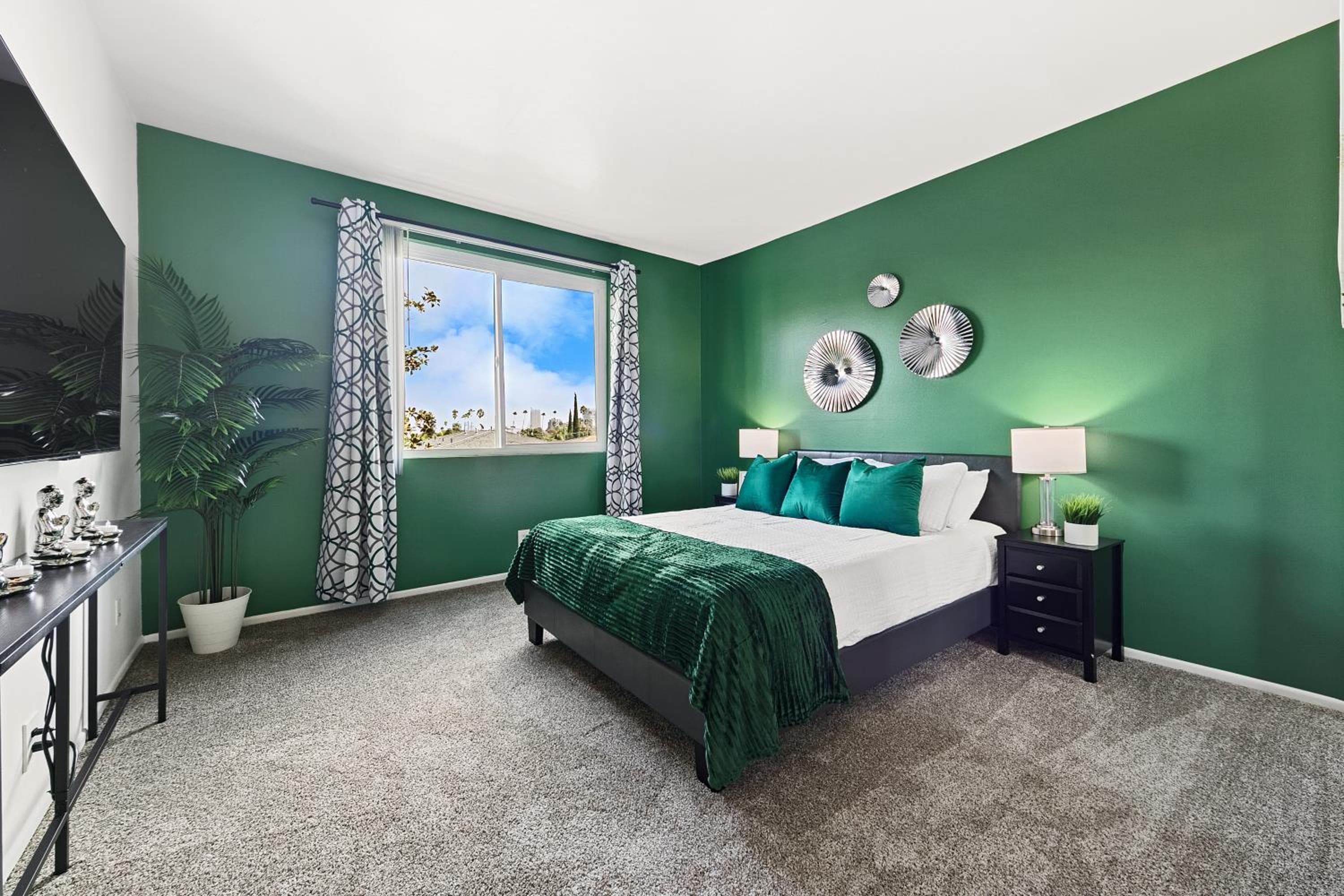 Photograph supplied for Beverly Hills Glamour Oasis 2 BR Apt with Parking 304