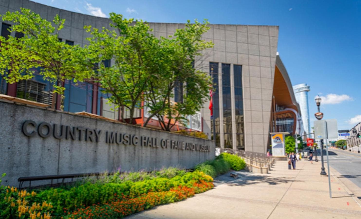 Photograph supplied for Walk to Vanderbilt and Belmont - Shuffle Board and Free Parking