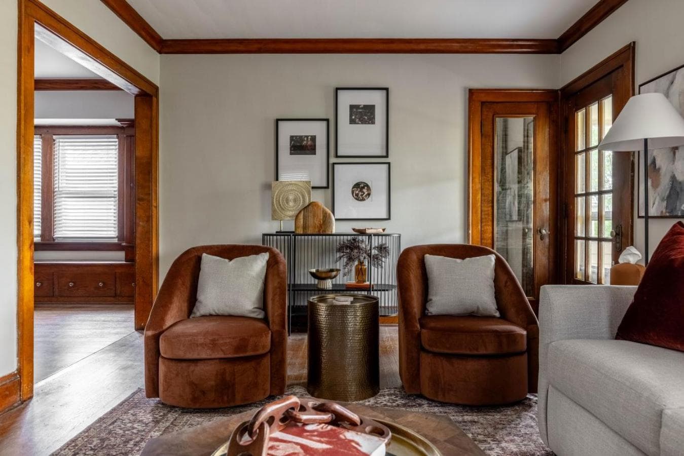 Photograph supplied for Stunning 3BR - Near Cleveland Clinic Main Campus