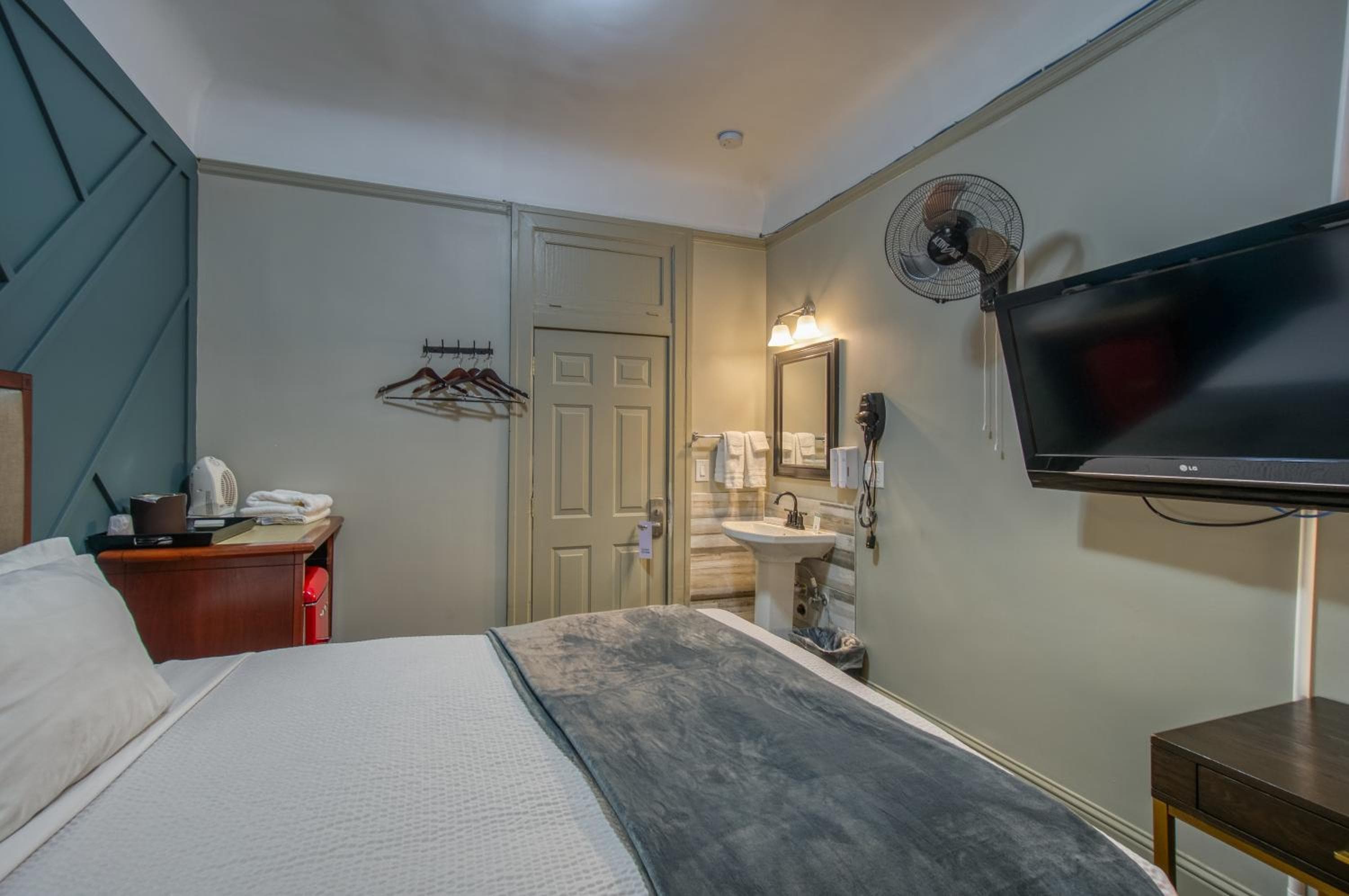 Photograph supplied for Ram's Hotel