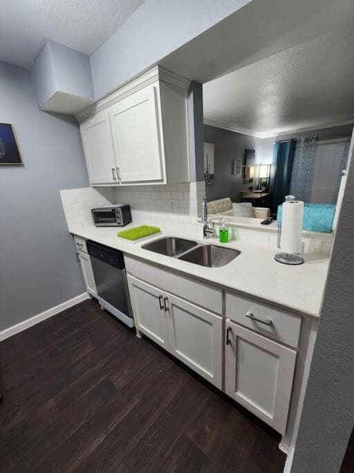 Photograph supplied for Blue Shark *B495* @ Medical Center Large 1BR King with Private Patio