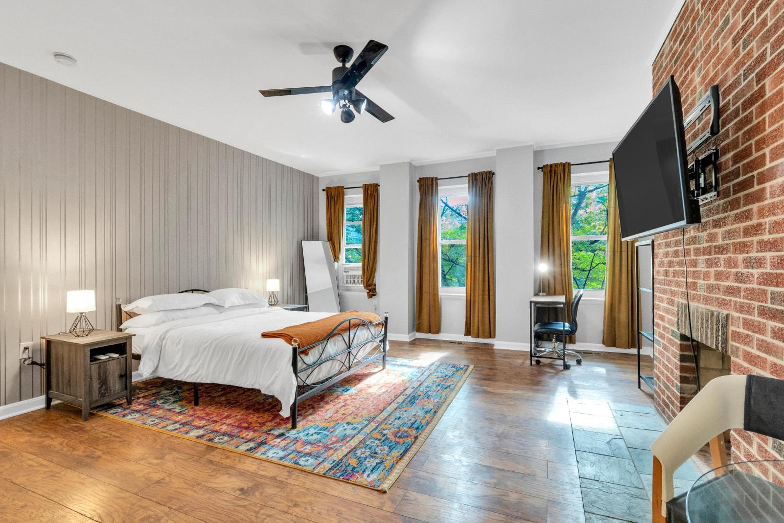 Photograph supplied for Hopkins Home Away from Home Rental Units