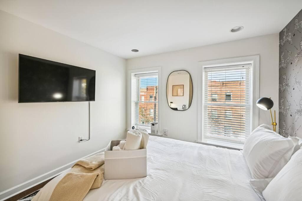 Photograph supplied for Federal Hill Luxury + City Charm