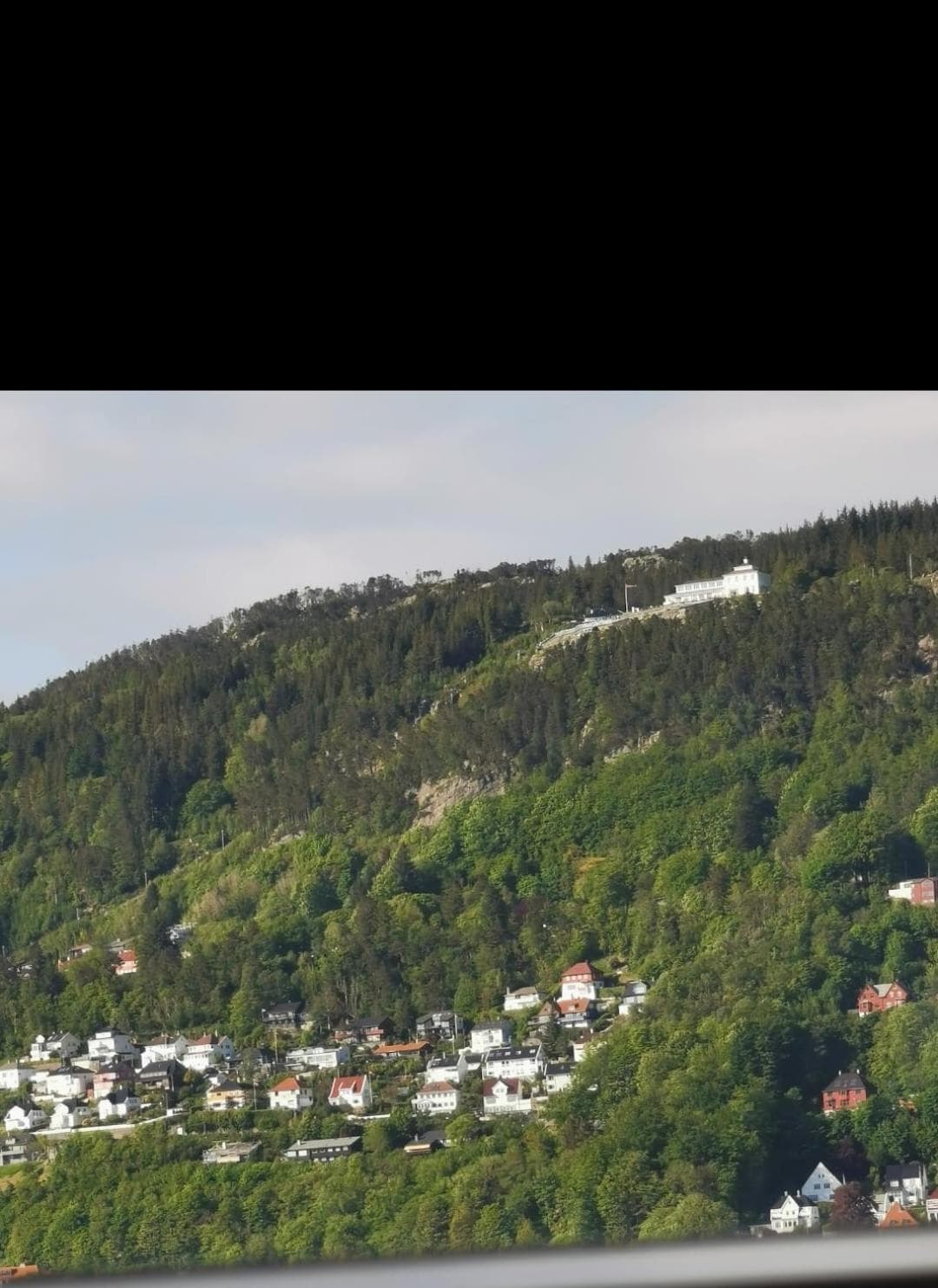 Photograph supplied for Spacious and Beautiful Apartment in Bergen with free parking