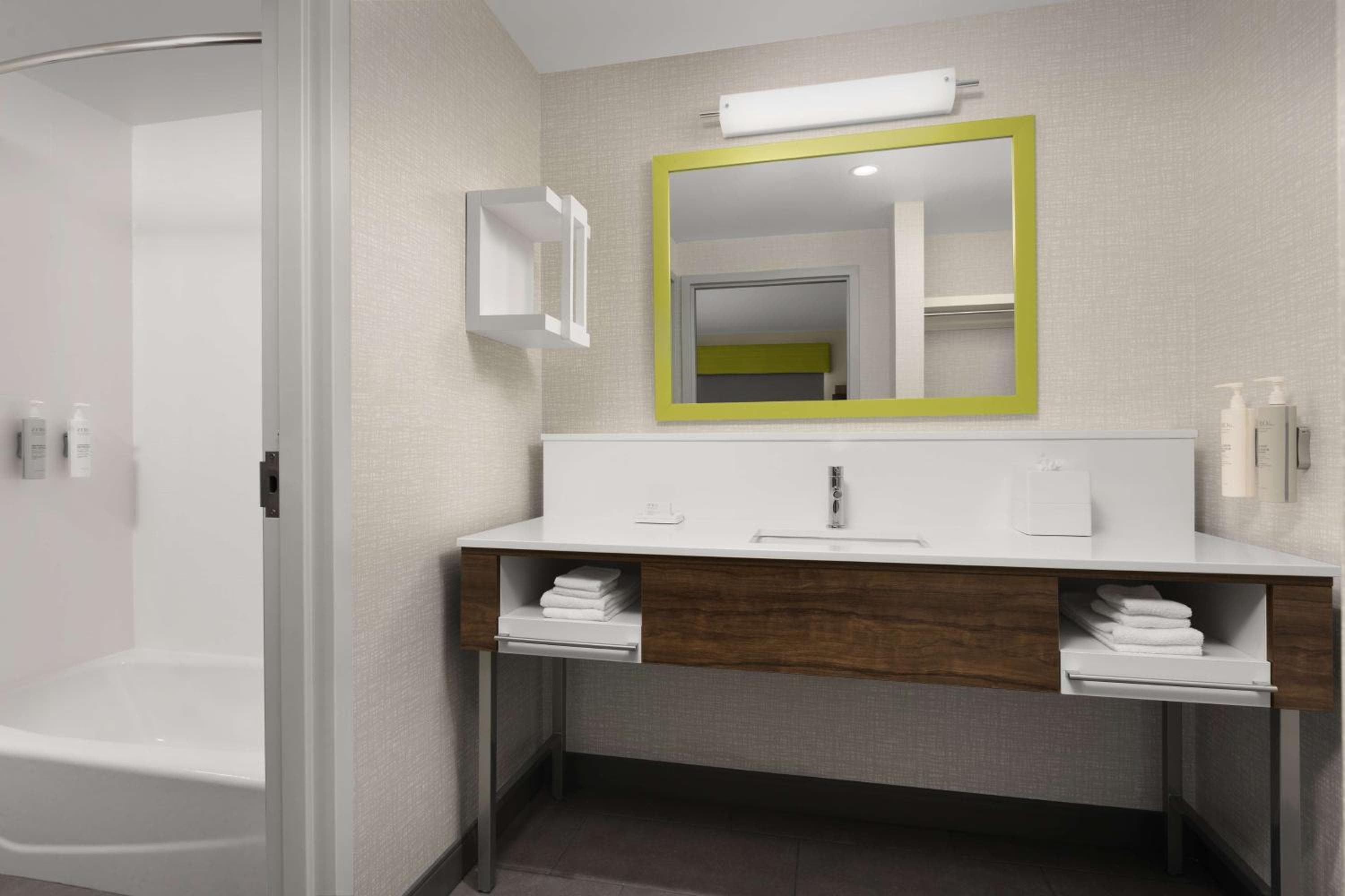 Photograph supplied for Hampton Inn & Suites Durham University Medical Center
