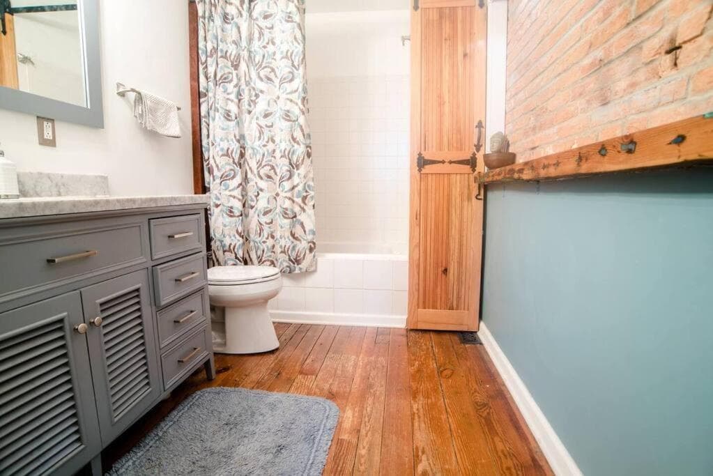 Photograph supplied for Johns Hopkins Historic Renovated home - Fells Point!