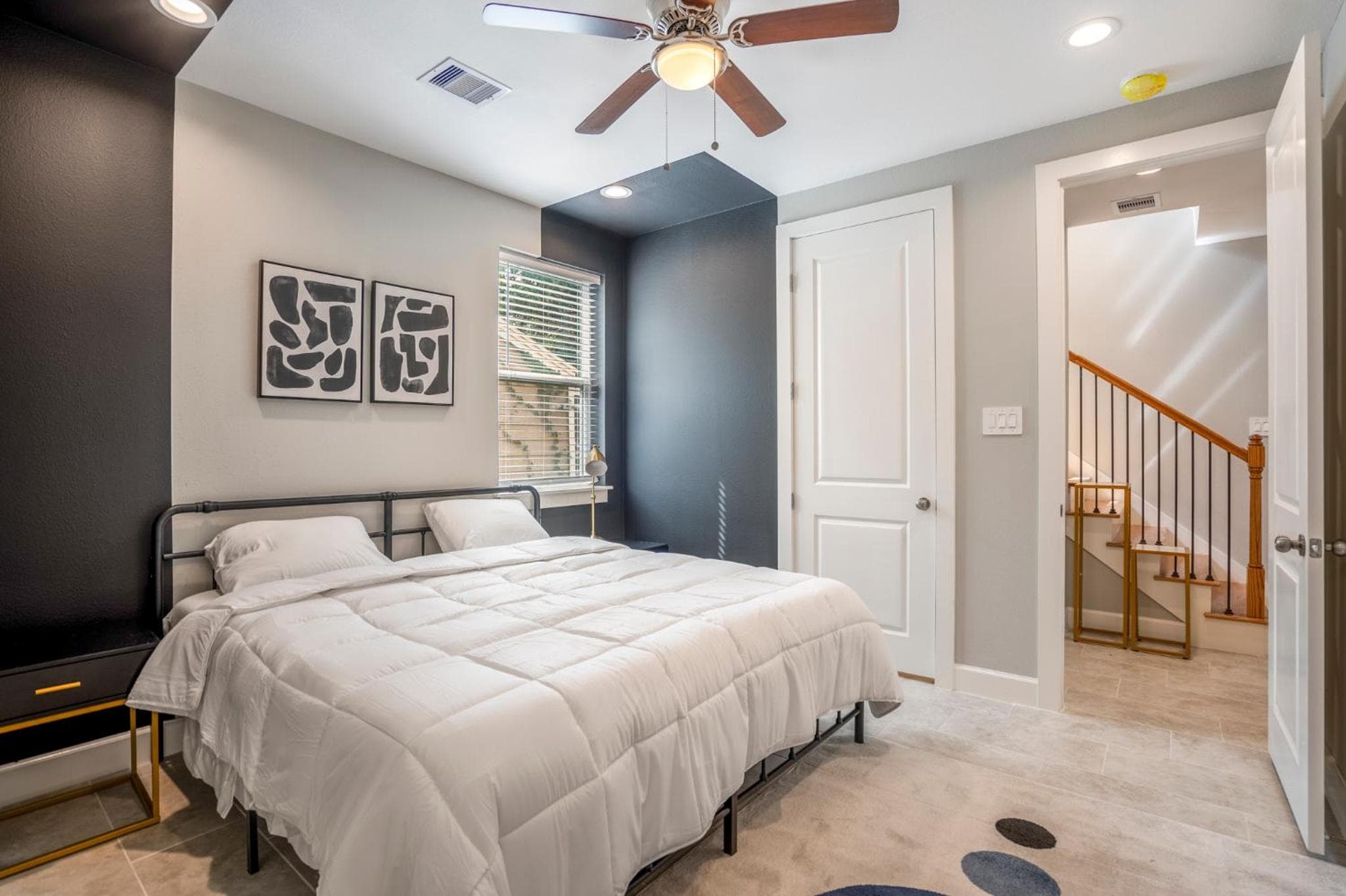 Photograph supplied for Spacious 3 Bed House near MD Anderson with Free Parking & Wi-Fi