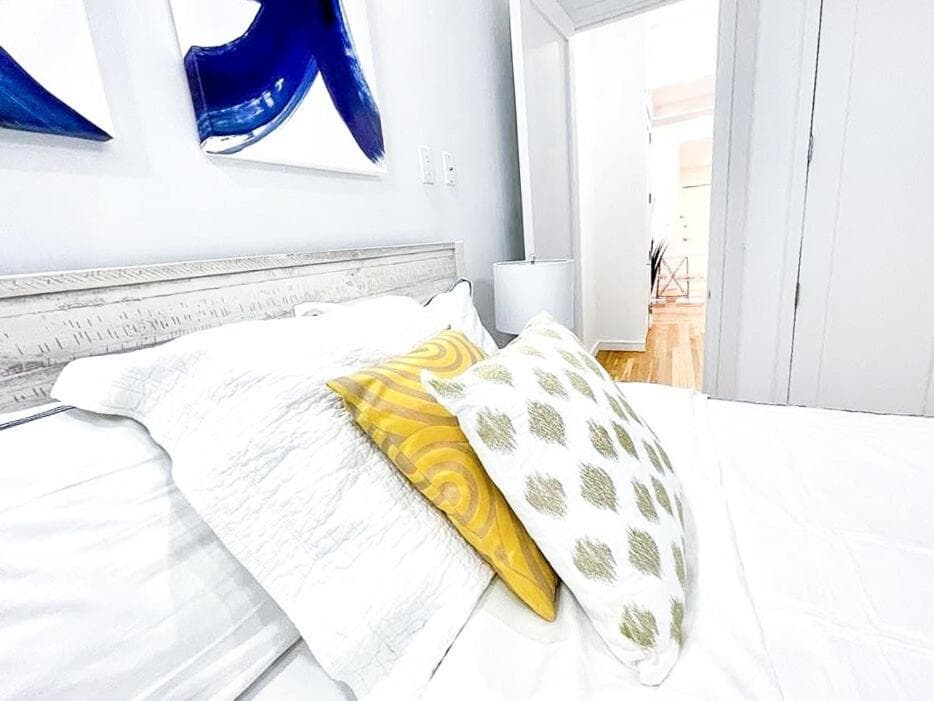 Photograph supplied for 62-2B Renovated 1BR in Prime Upper East Side