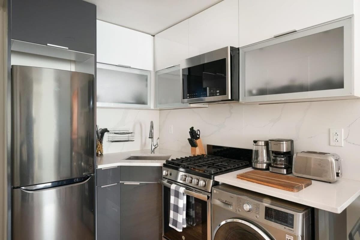 Photograph supplied for 75-2A furnished 1BR W D Elev central park