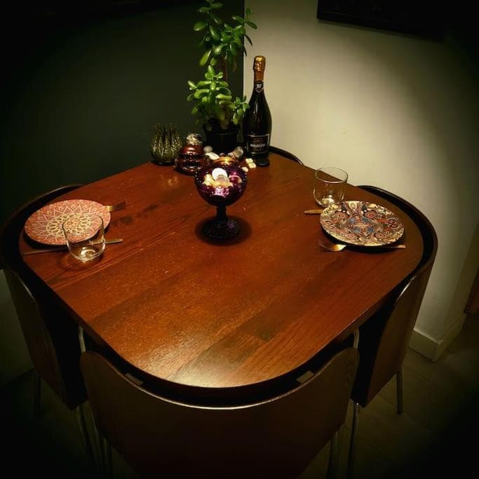 Photograph supplied for Superb and central place! Airb&b favorite