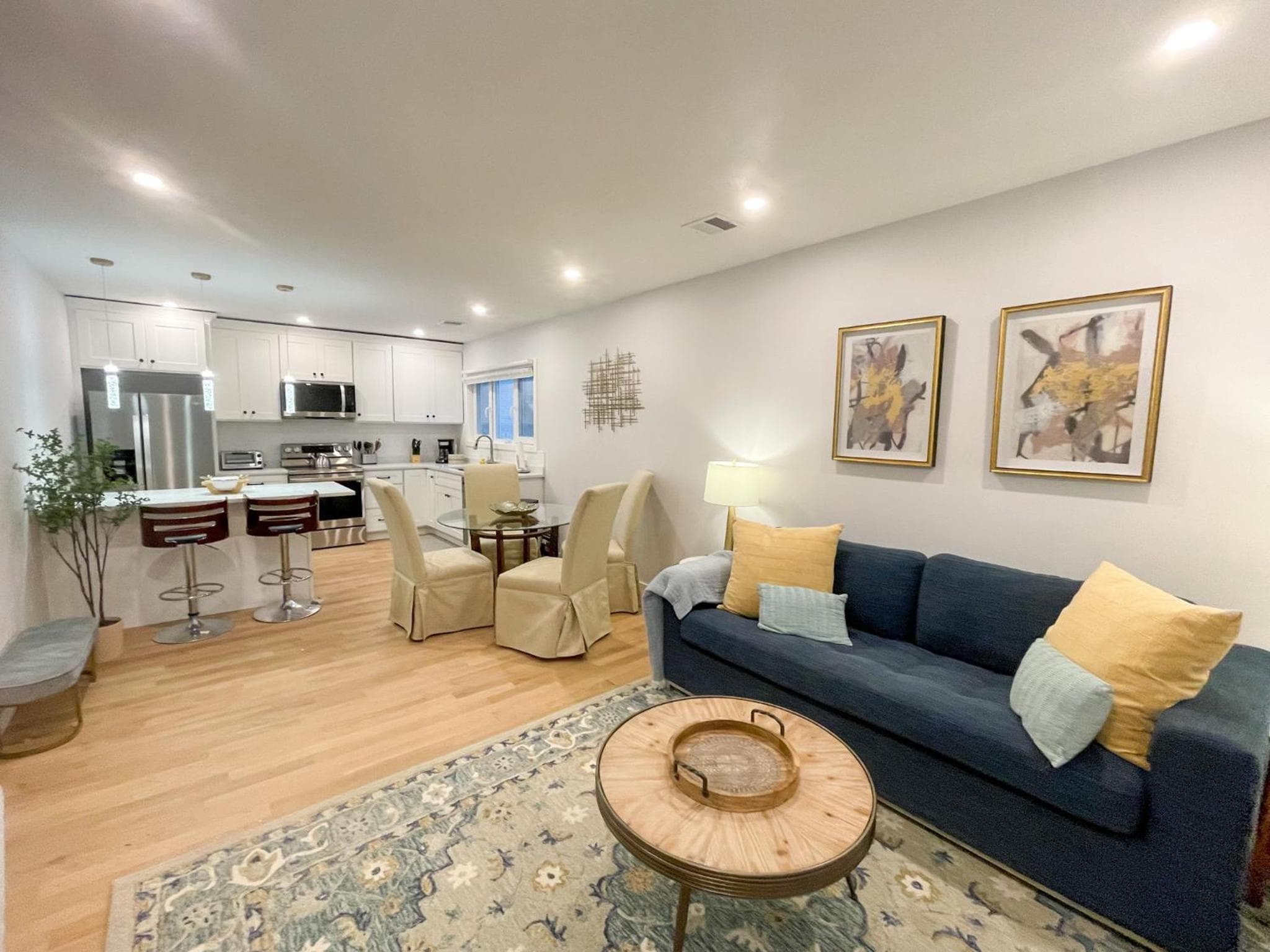 Photograph supplied for Modern 2 bed,2 bath Gem MIT Central Cambridge