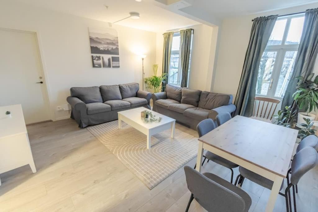 Photograph supplied for 7 Soverom i hjertet av Bergen