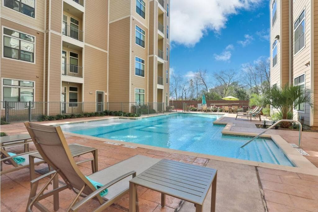 Photograph supplied for Haus of Blues-Walk to NRG Stadium-Med Center-Private Parking