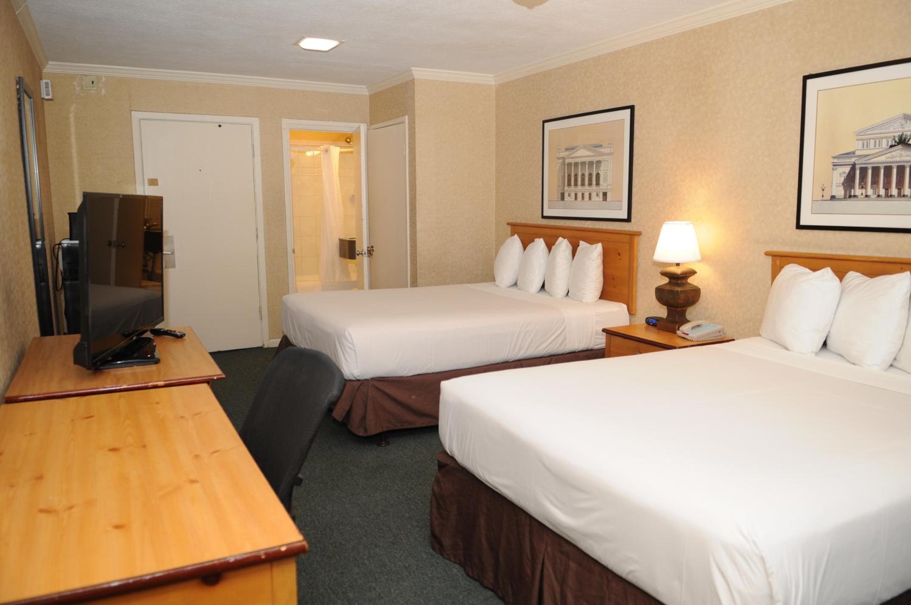 Photograph supplied for Civic Center Motor Inn
