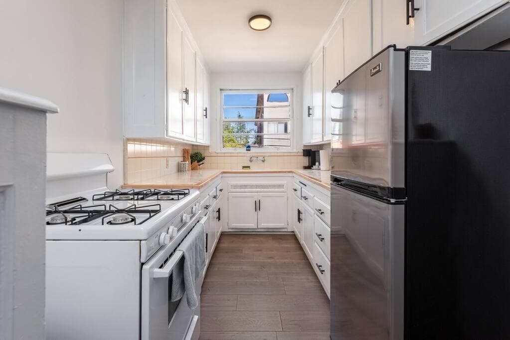 Photograph supplied for Luxe 1-bedroom Apartment w/ Hot Tub