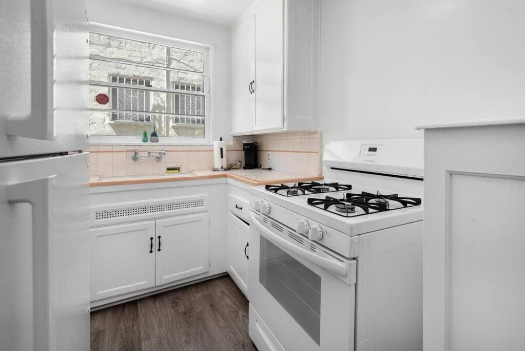 Photograph supplied for Chic Apt. with Hot Tub - Ultimate LA Experience