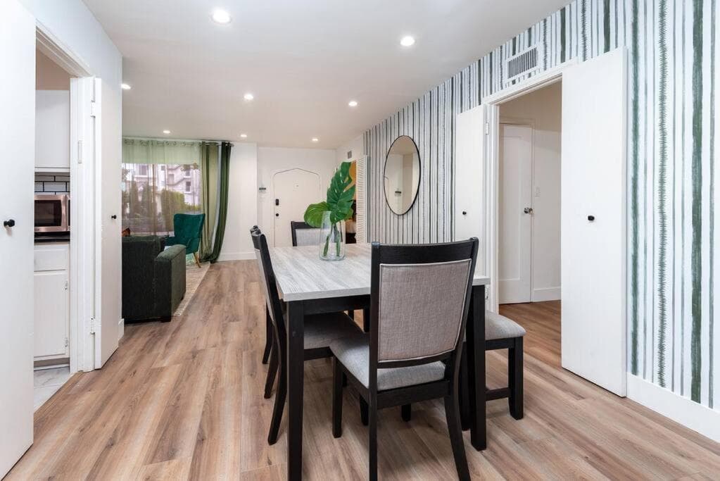 Photograph supplied for Glamorous West Hollywood Gem