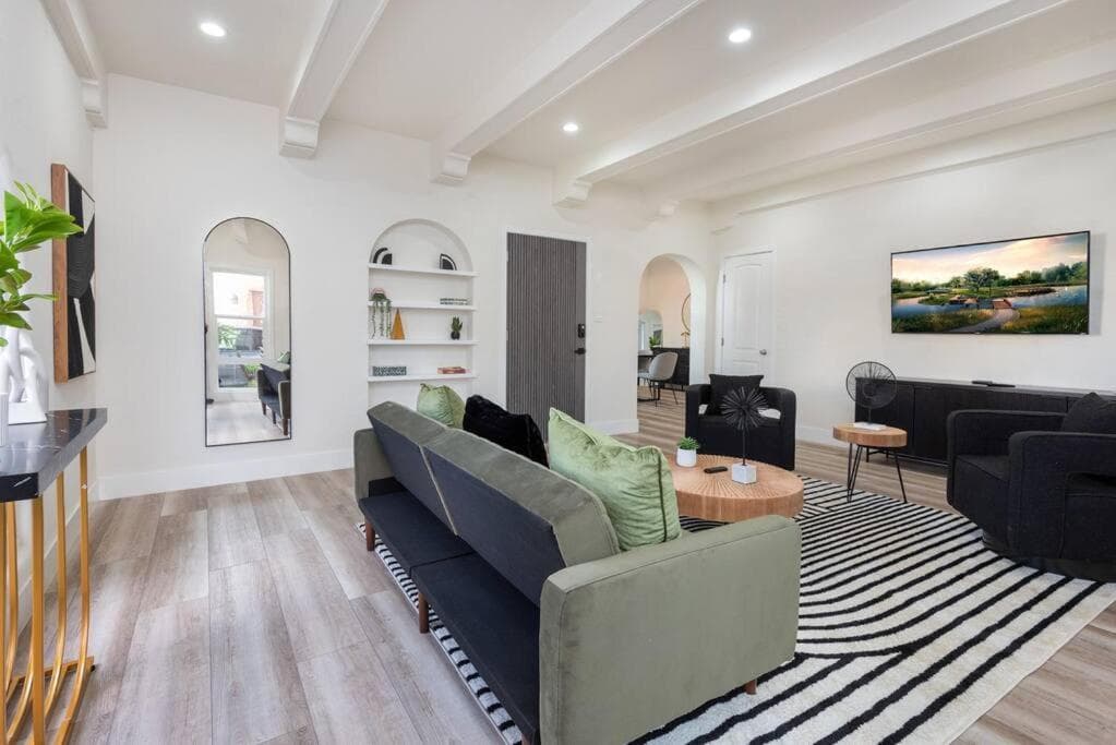 Photograph supplied for Modern 3BR Luxury House with Jacuzzi