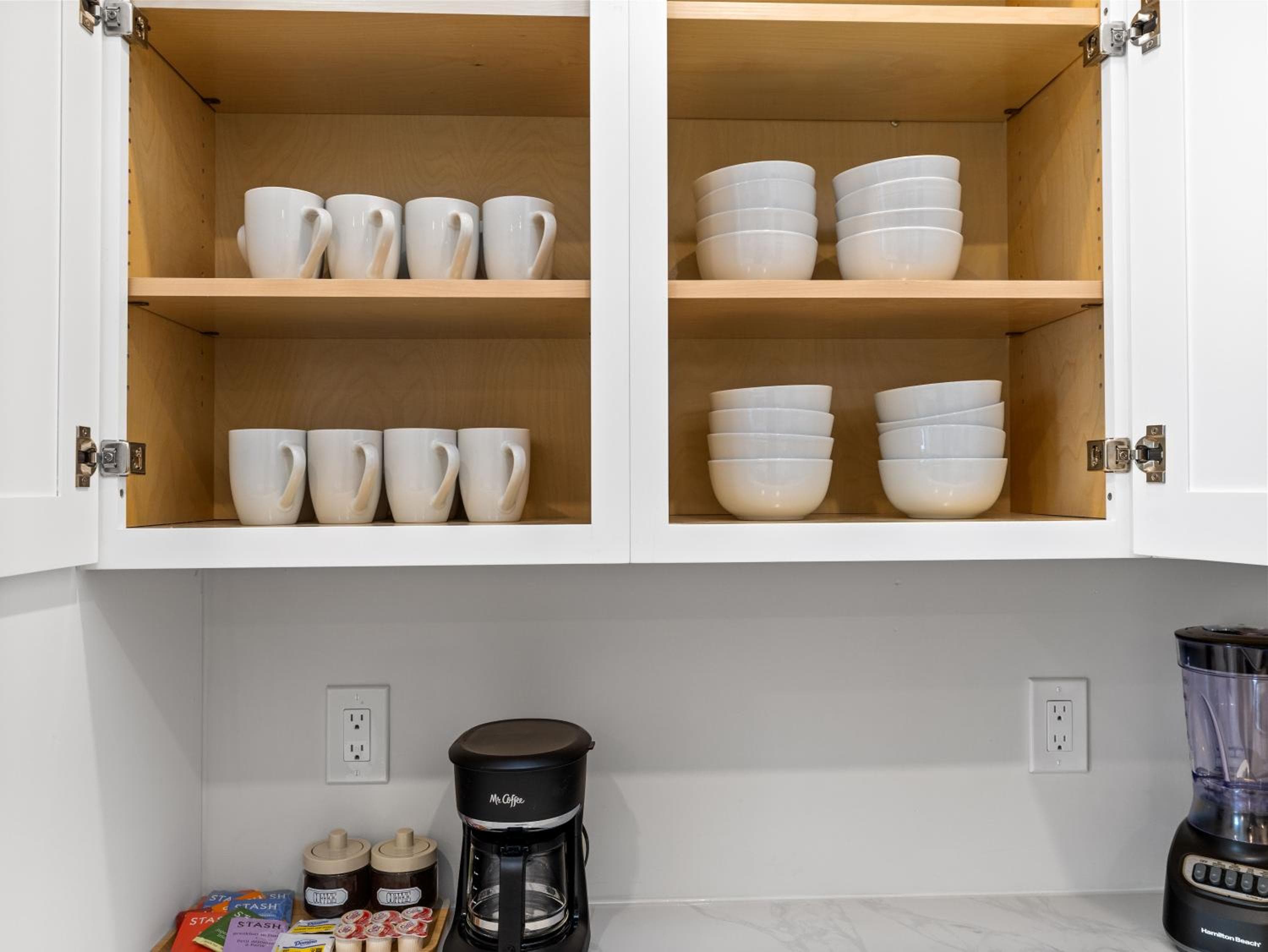 Photograph supplied for Lux Home 5BR 3BATH 6BEDS Downtown Boston 10 min Public Transport 1 min