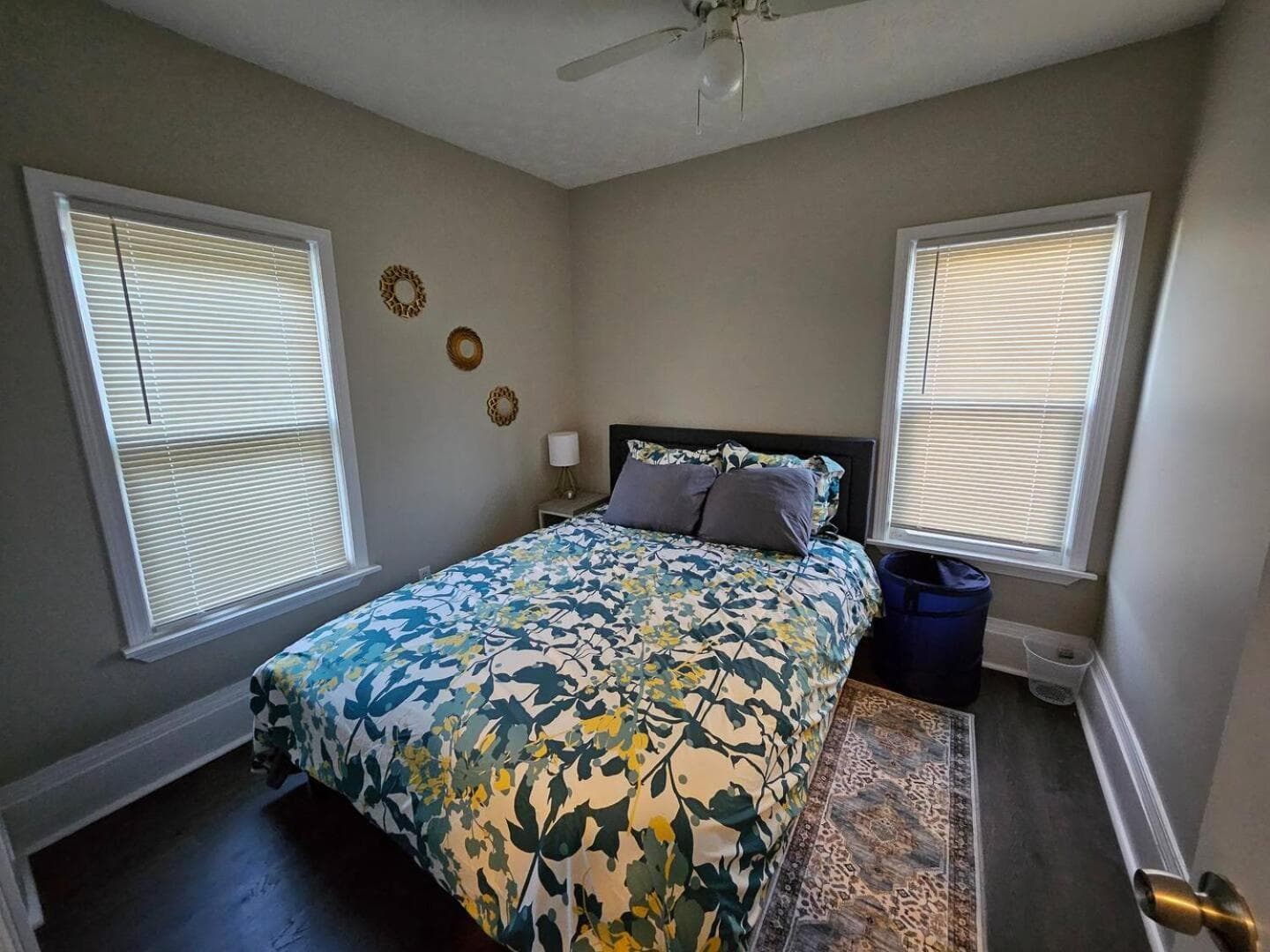 Photograph supplied for Elegant 4 Bed Room at Cleveland Clinic Area