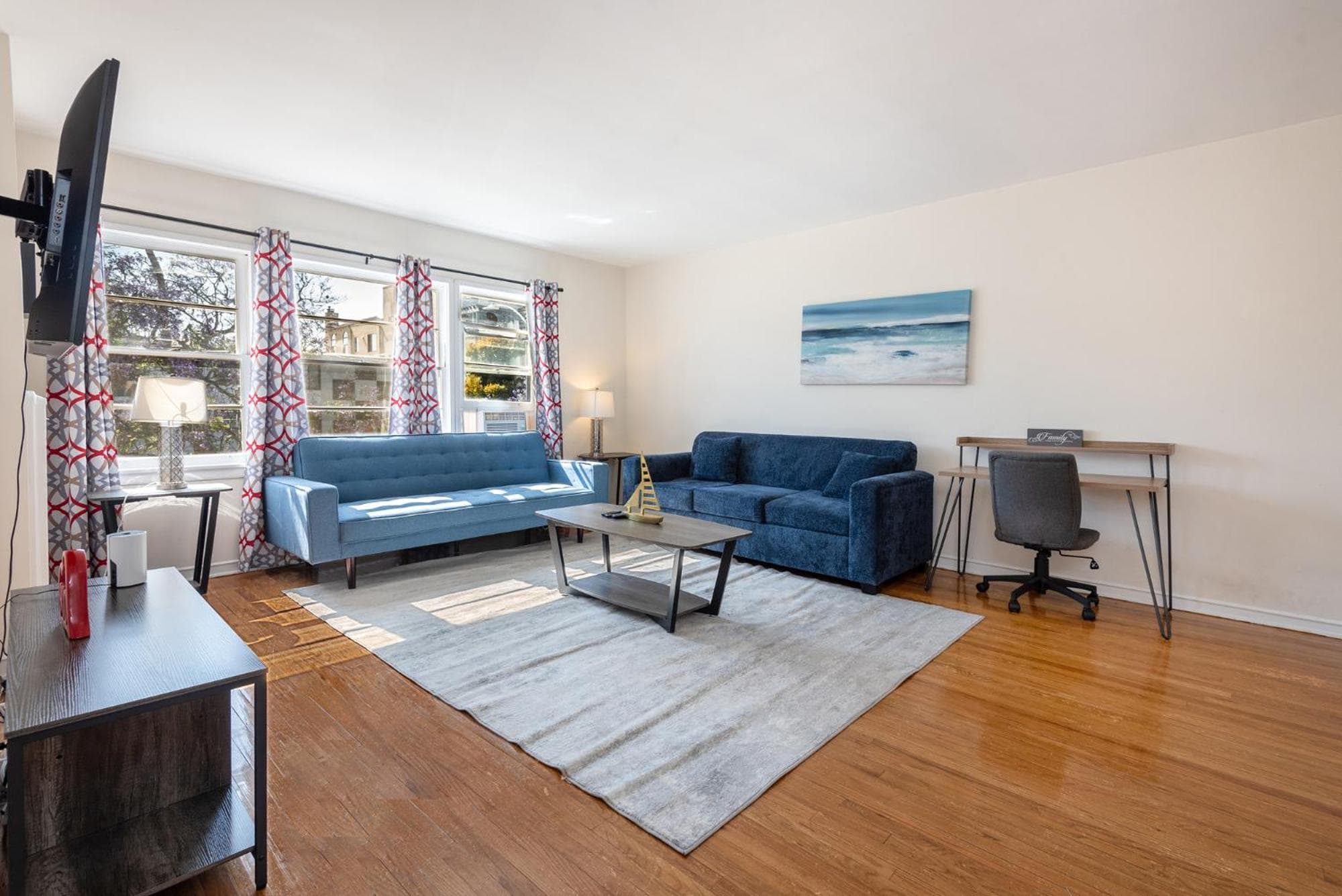 Photograph supplied for Modern Charming 1BR-Apartment with Hot Tub