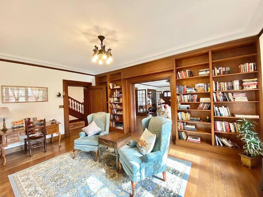Photograph supplied for Luxurious Mansion for Large Groups