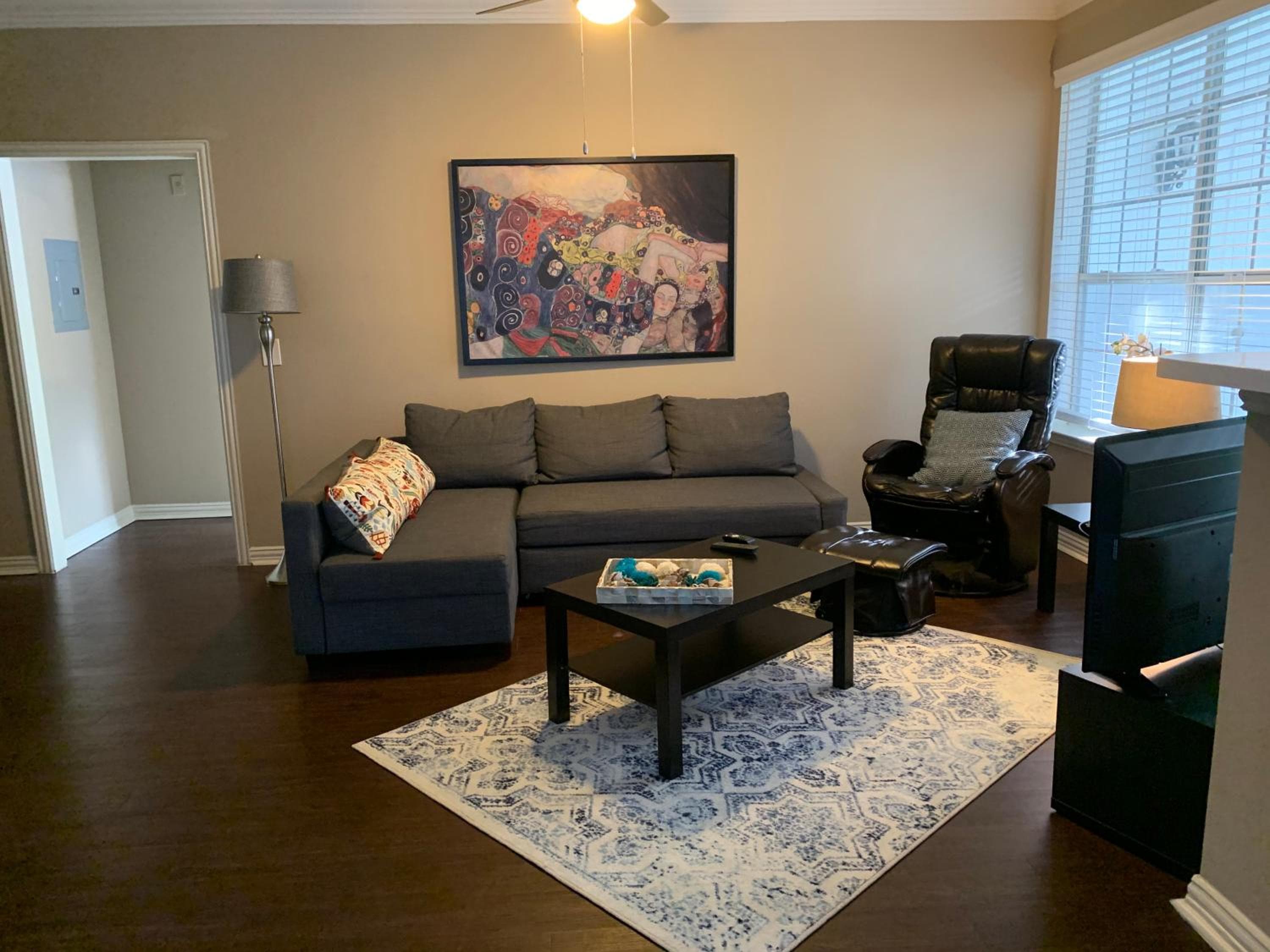 Photograph supplied for MD Anderson TMC 2 bed 2 bath