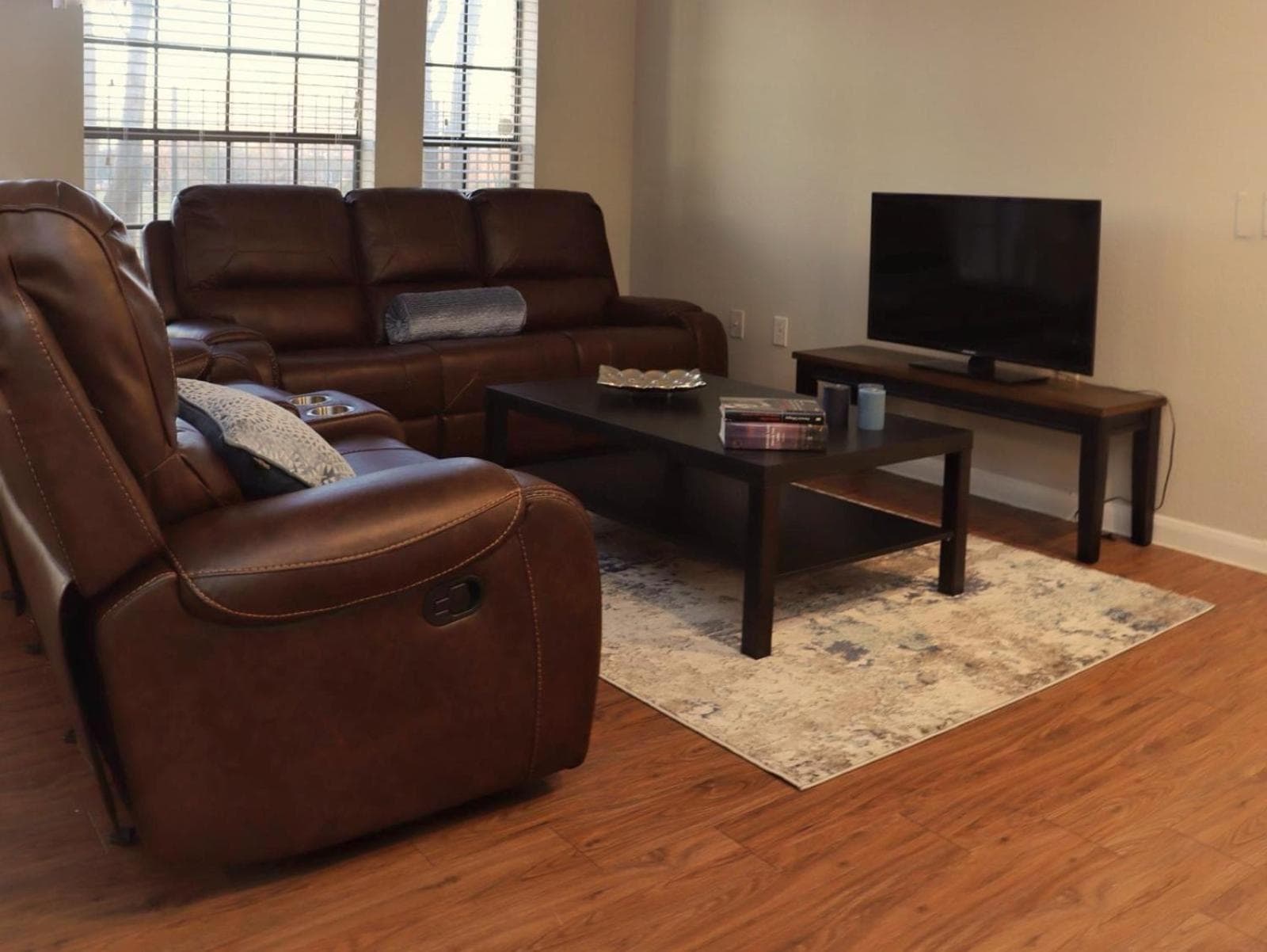 Photograph supplied for MD Anderson TMC 2 bed 2 bath entire apartment