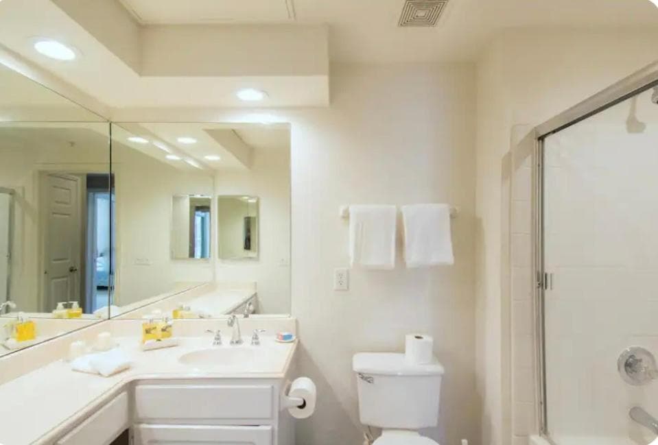 Photograph supplied for Texas Medical Center 1 bed 1 bath entire apartment