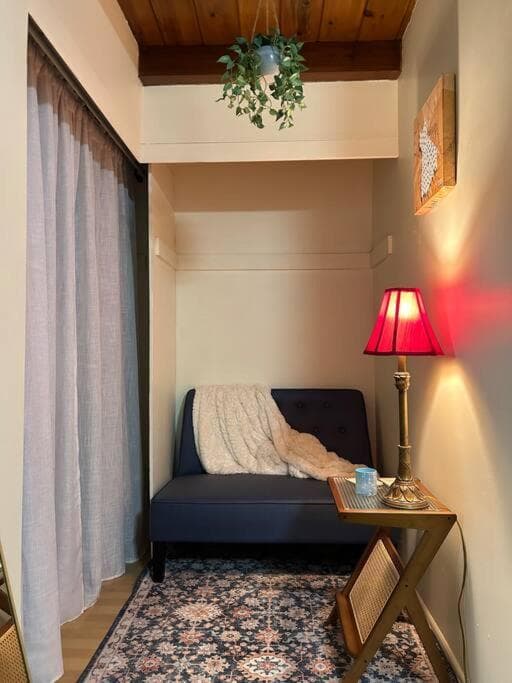 Photograph supplied for Cute studio in the HEART of WeHo