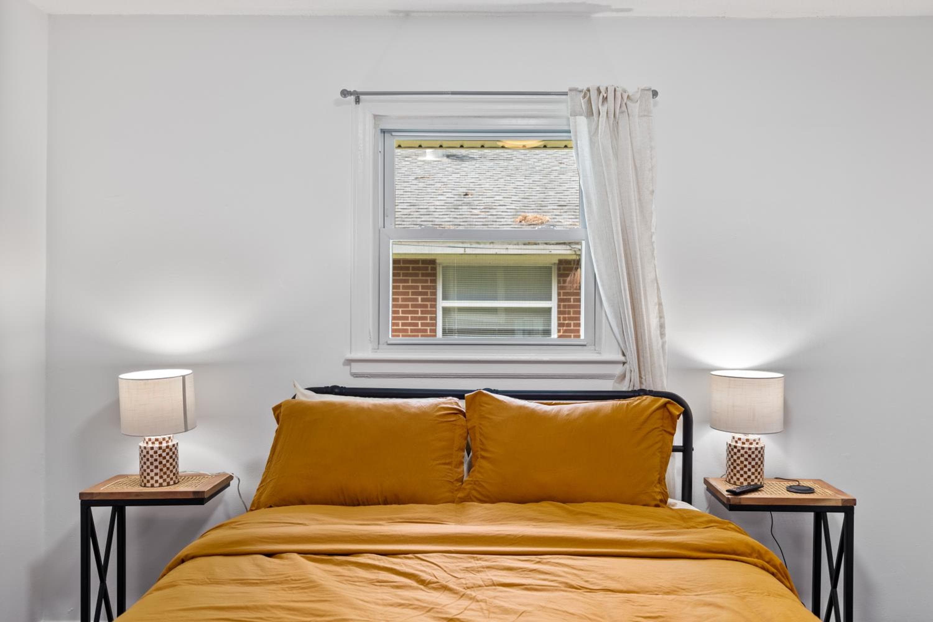 Photograph supplied for Cozy Brick Ranch Retreat-near DUKE, Dwntwn, RDU Airport