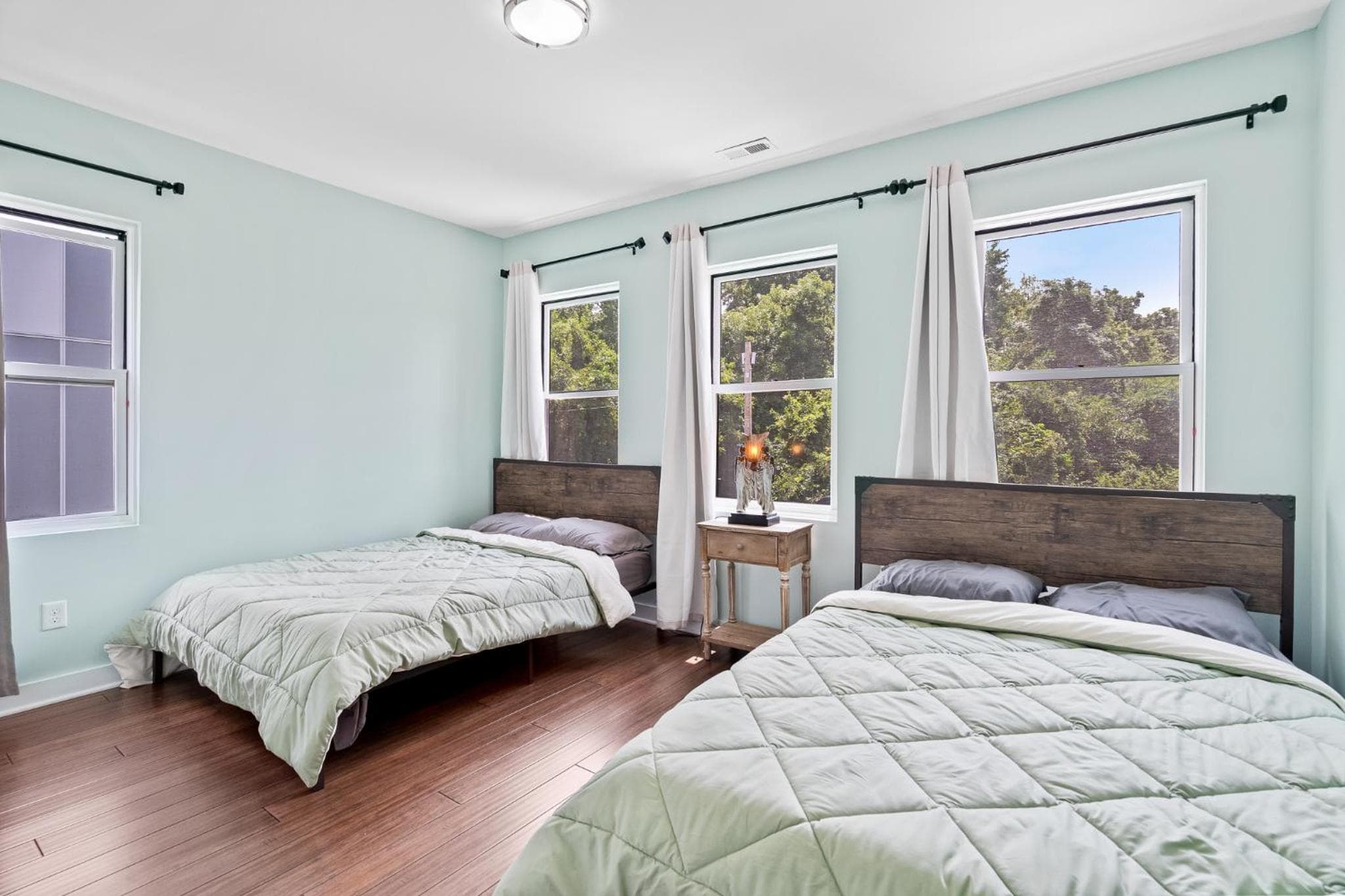 Photograph supplied for Cozy Escape in Downtown