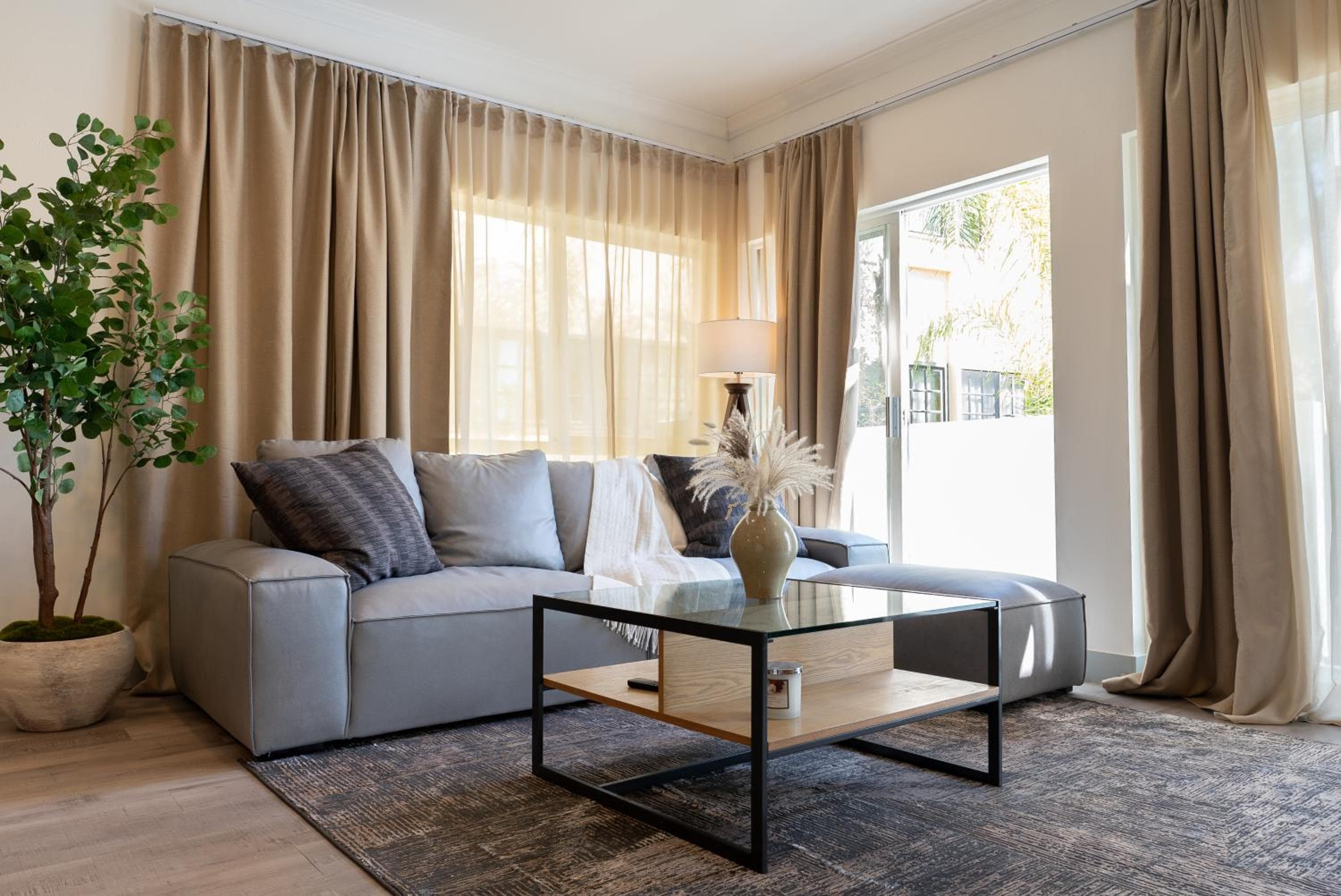 Photograph supplied for Charming 2bd Condo on SunsetStrip