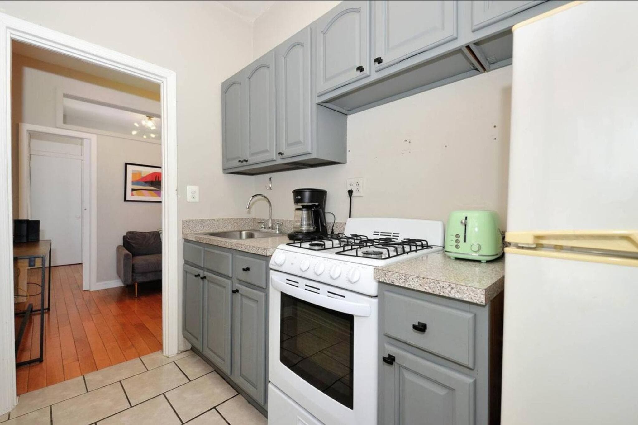Photograph supplied for Urban Sunshine Cozy 1-Bedroom in Nycs Heart
