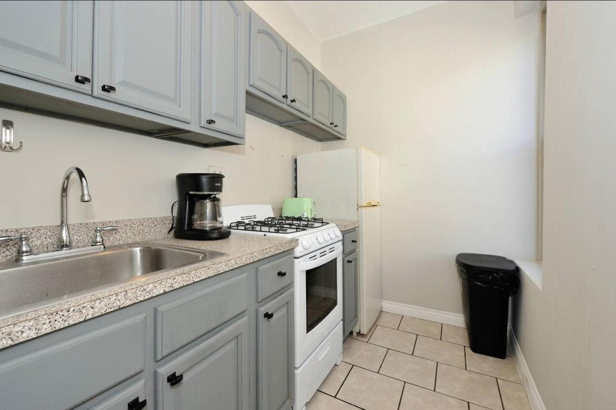 Photograph supplied for Urban Sunshine Cozy 1-Bedroom in Nycs Heart