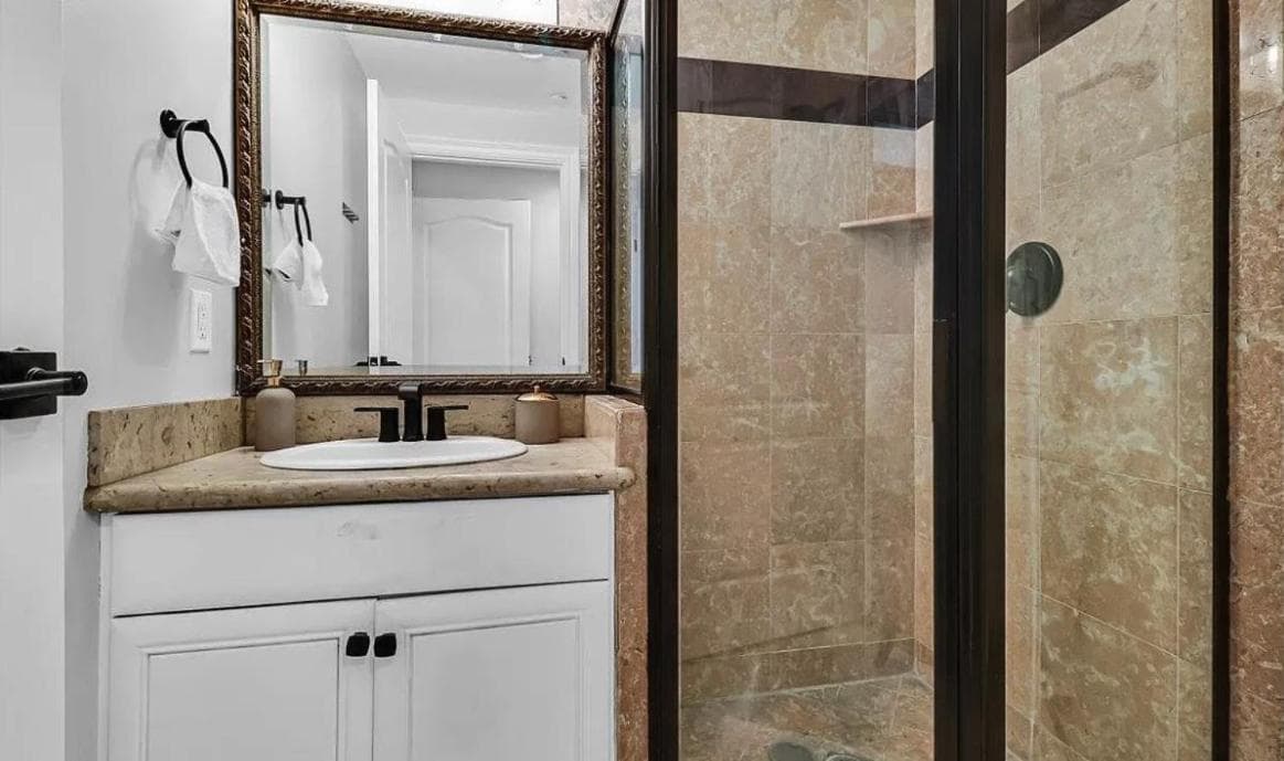 Photograph supplied for Cozy Condo