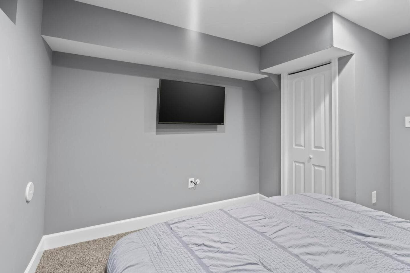 Photograph supplied for Charming Home Parking, Sleeps 10, WFH Space