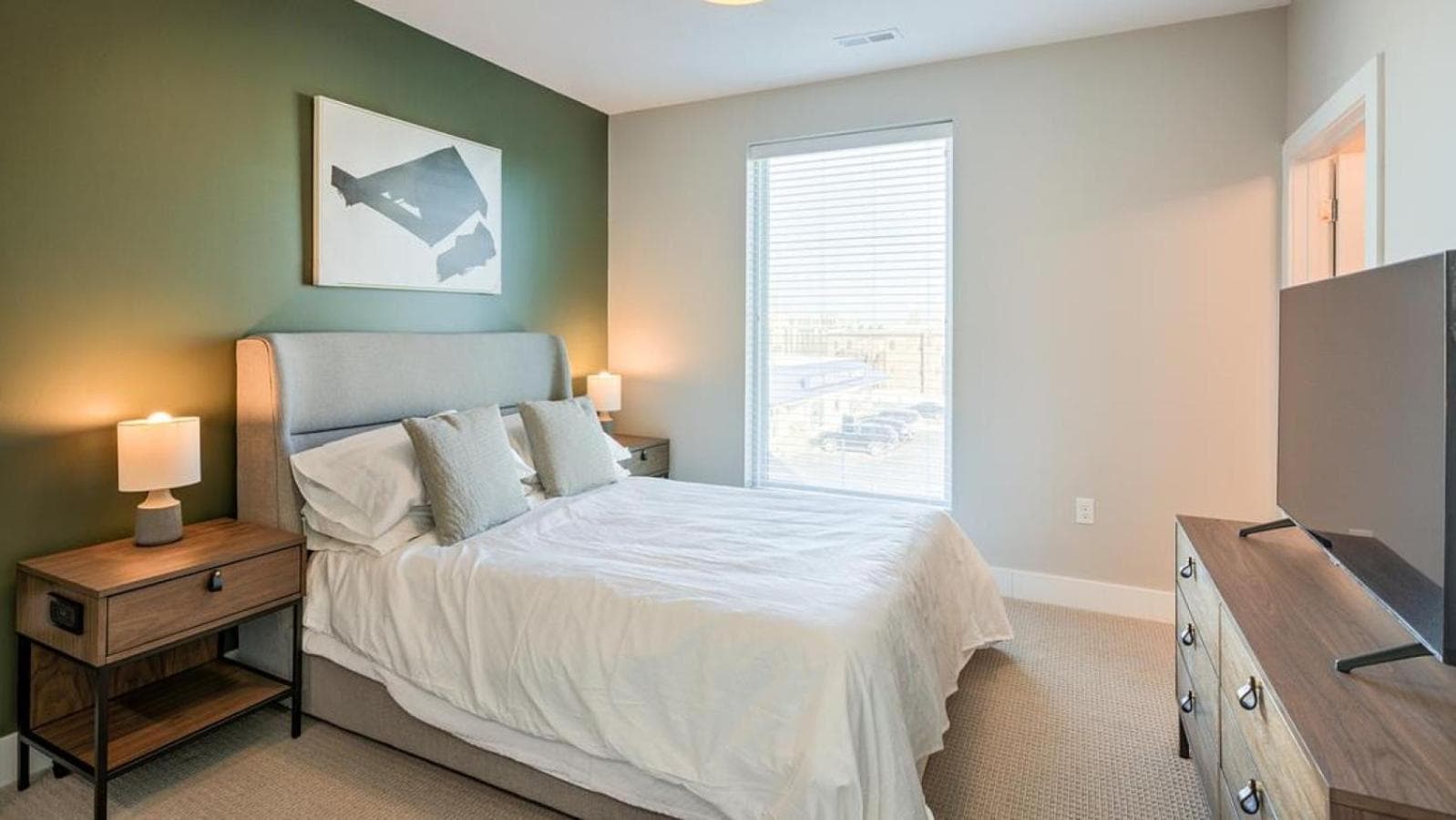 Photograph supplied for Landing at Baricelli - 1 Bedroom in University Circle