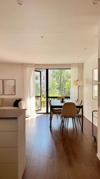 Photograph supplied for Modern Central Apartment