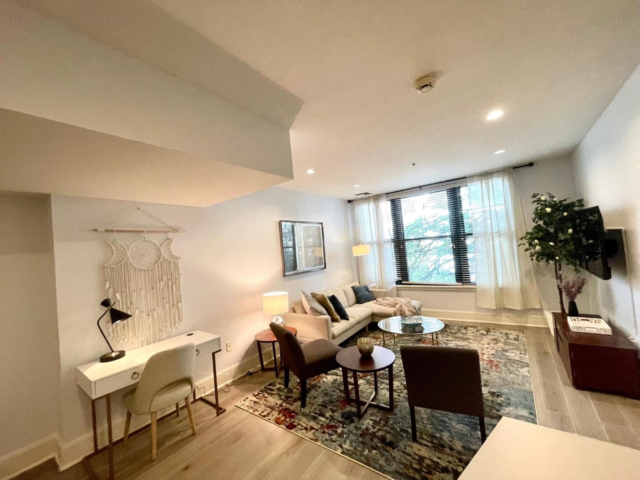 Photograph supplied for Luxury 1Bed Loft, 2 Baths, Central Air, South End
