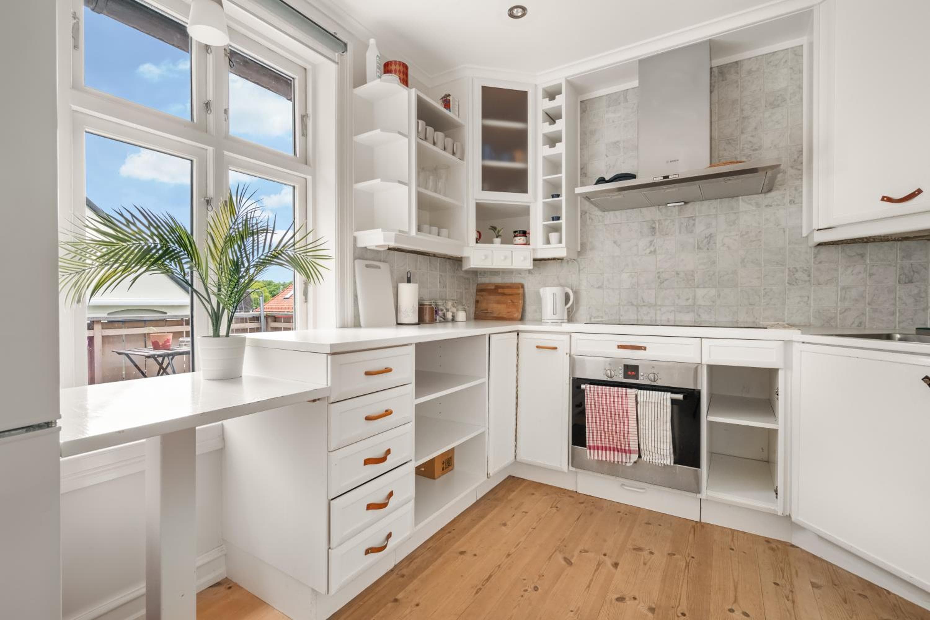 Photograph supplied for Charming apartment with stunning views!