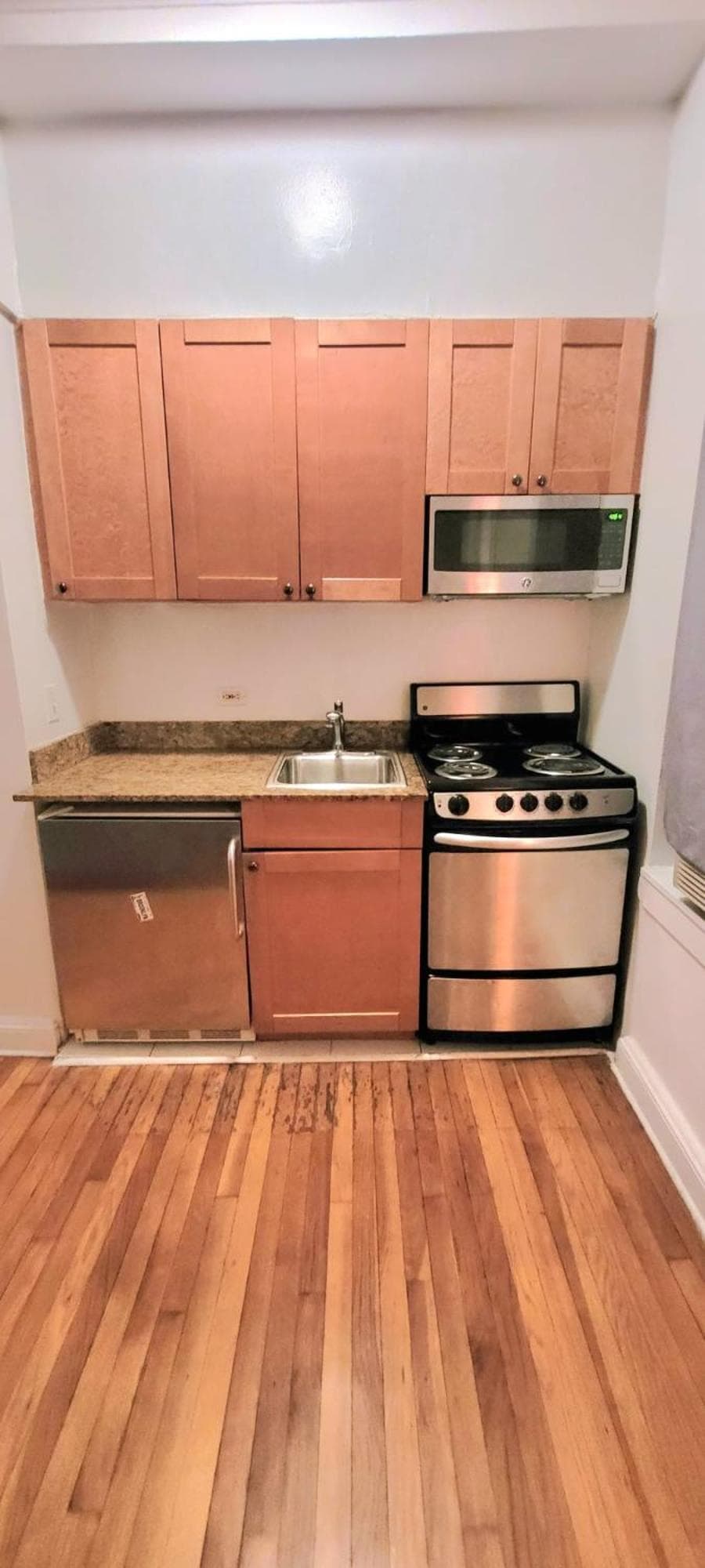 Photograph supplied for Manhattan Stylish Studio in the Upper East Side