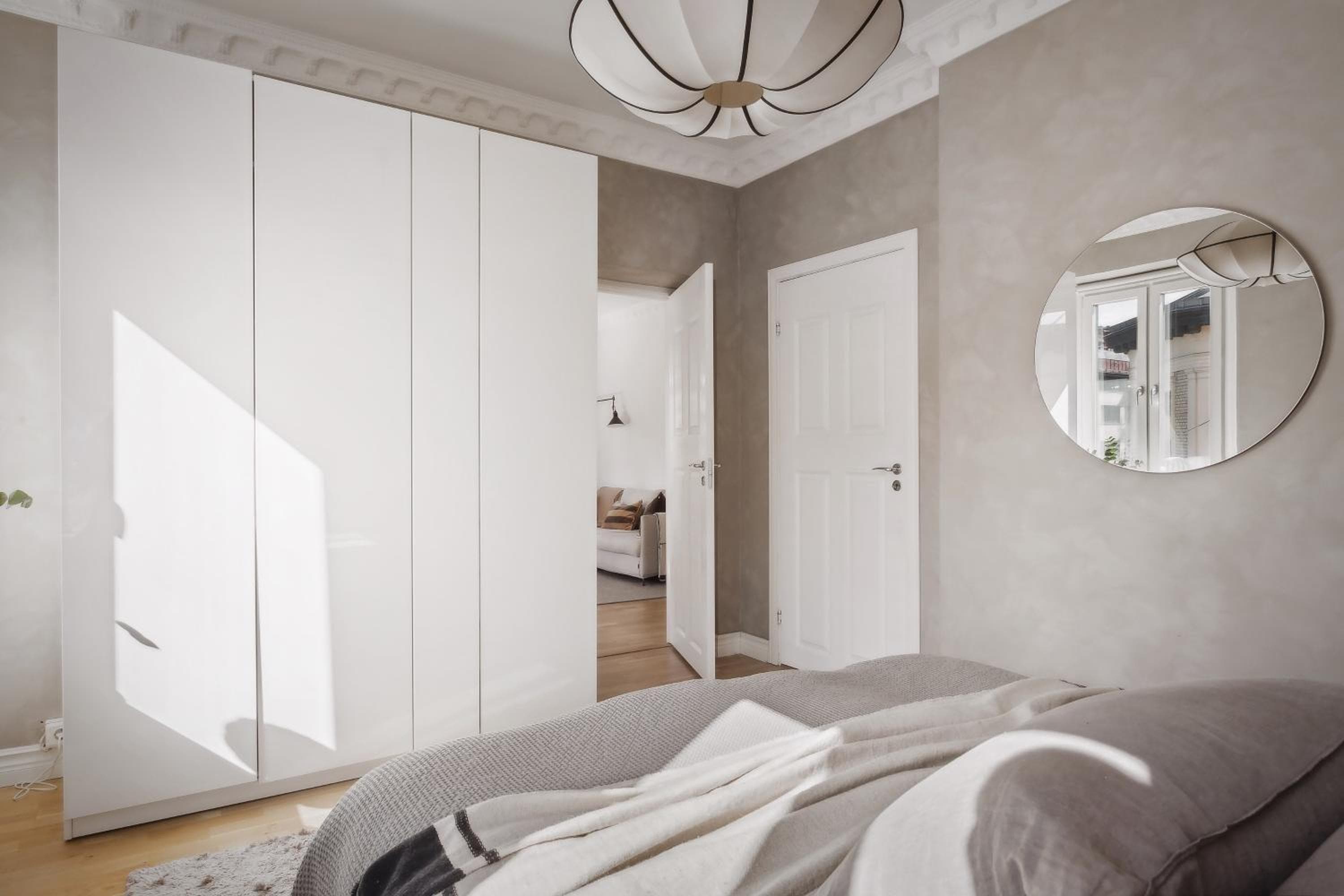 Photograph supplied for En sekelskifteslägenhet med grym utsikt i centrala Göteborg