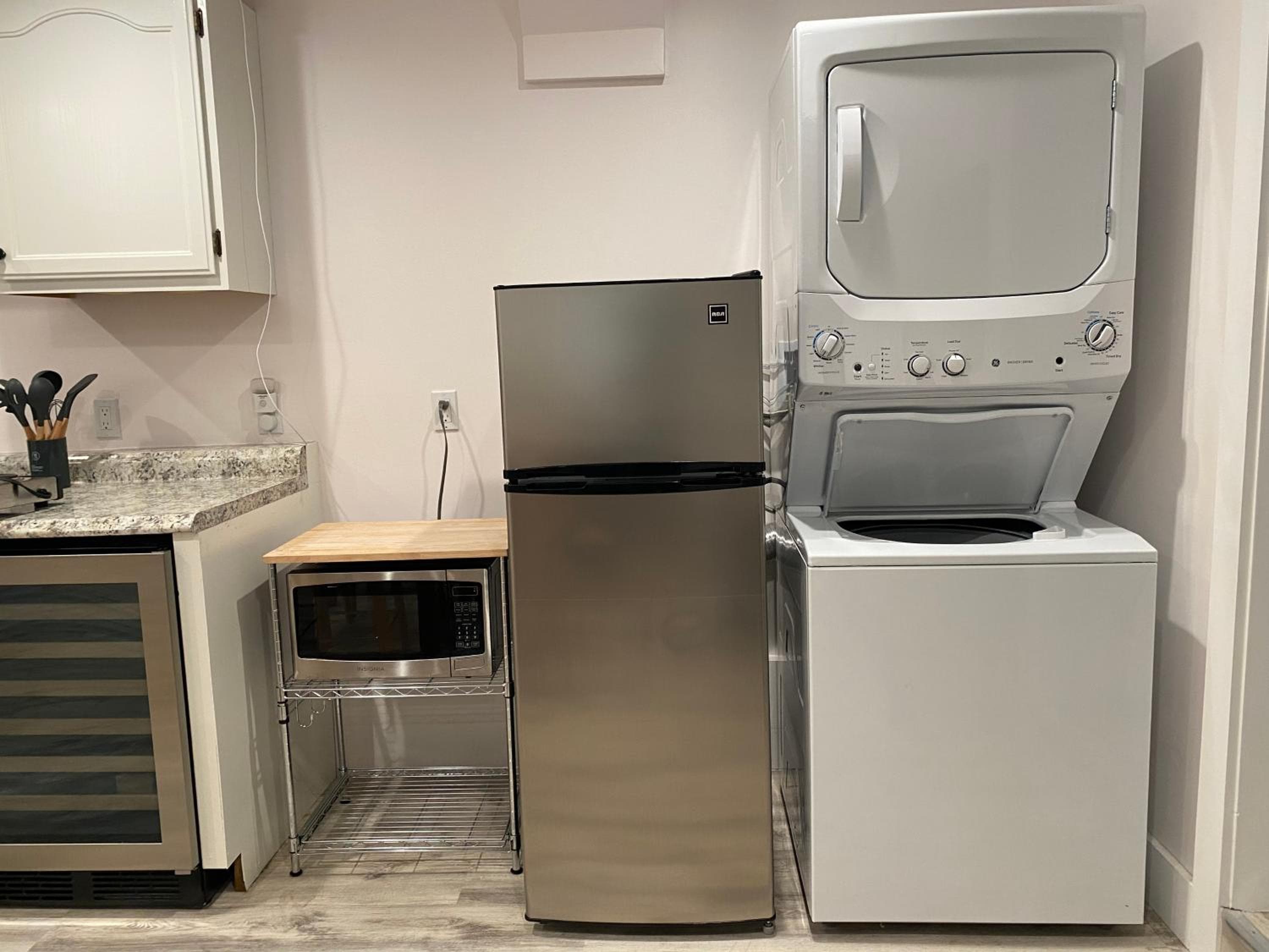 Photograph supplied for Charming 3BR 1BA Apt in Mission