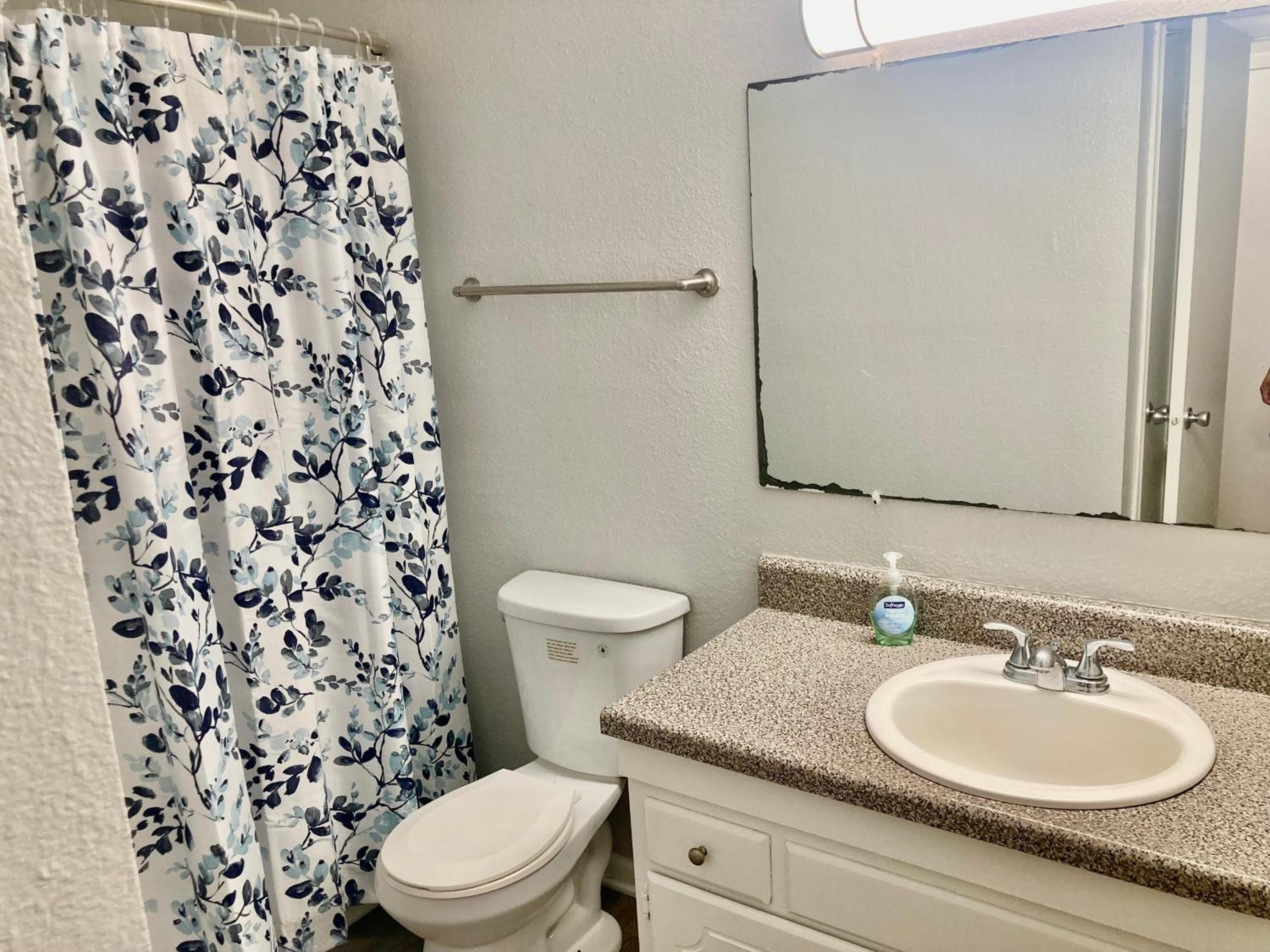 Photograph supplied for Apartment in Durham, NC