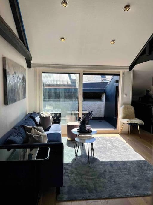 Photograph supplied for Beautiful city centre apartment with balcony